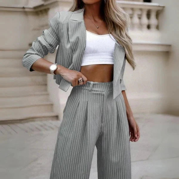 Amelia | Modernes und stilvolles zweiteiliges Damen-Set