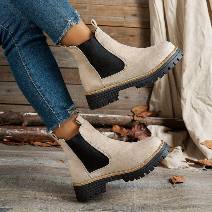 Olivia | Classic Chelsea Platform Ankle Boots