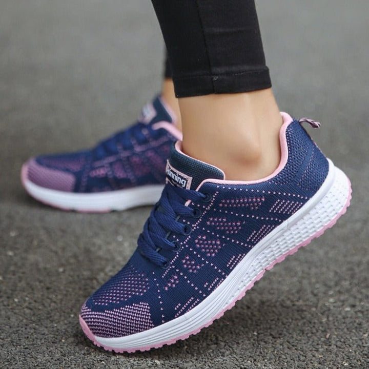 Sarah | Stilvolle und atmungsaktive orthopädische Schnürsneaker