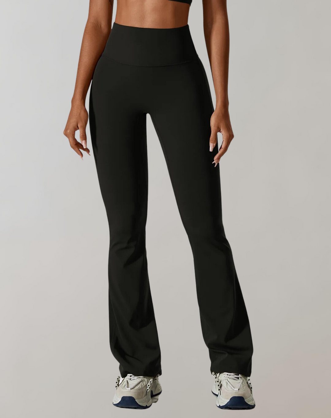 Olivia | Sportliche und elegante Yogahose mit hohem Bund und weitem Bein