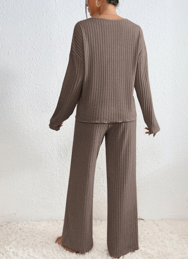 Freya | Completo due pezzi in maglia a coste con scollo a V, confortevole