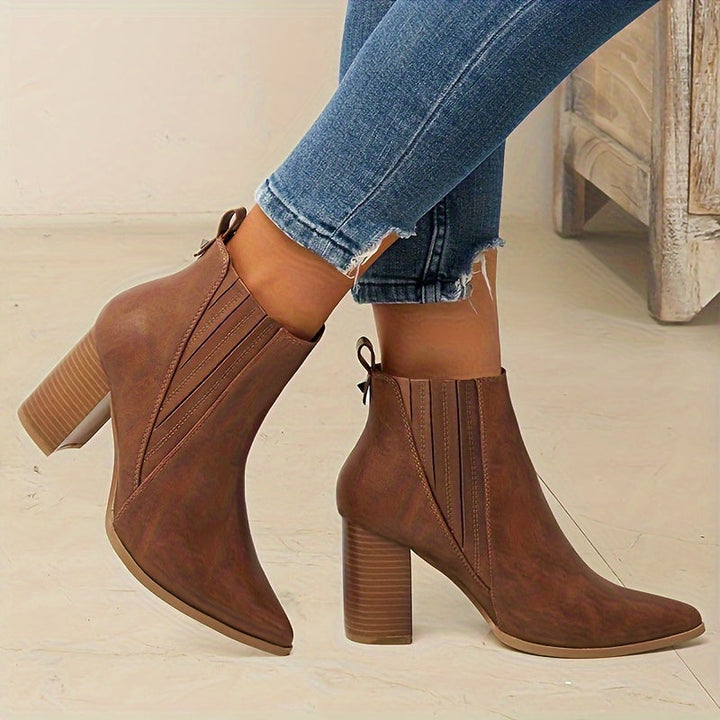 Madison | Comfortable Pointed Toe Block Heel Ankle Boots