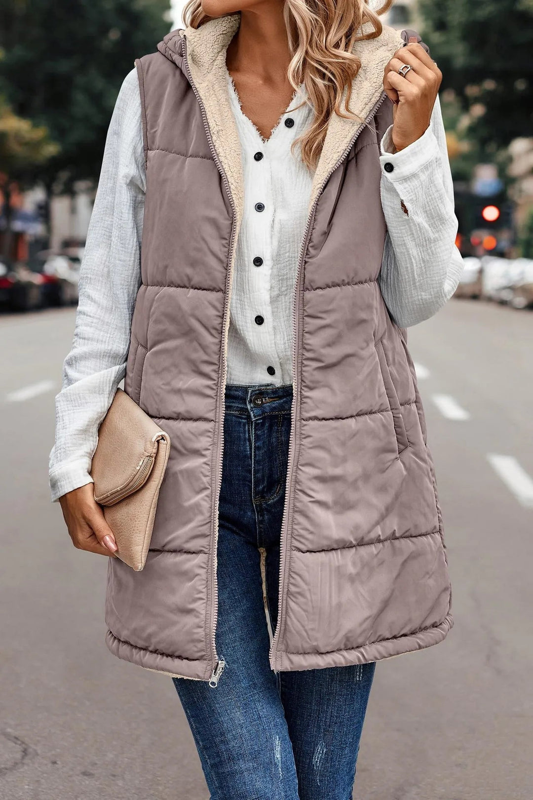 Julia | Moderne und bequeme Kapuzenweste für Damen
