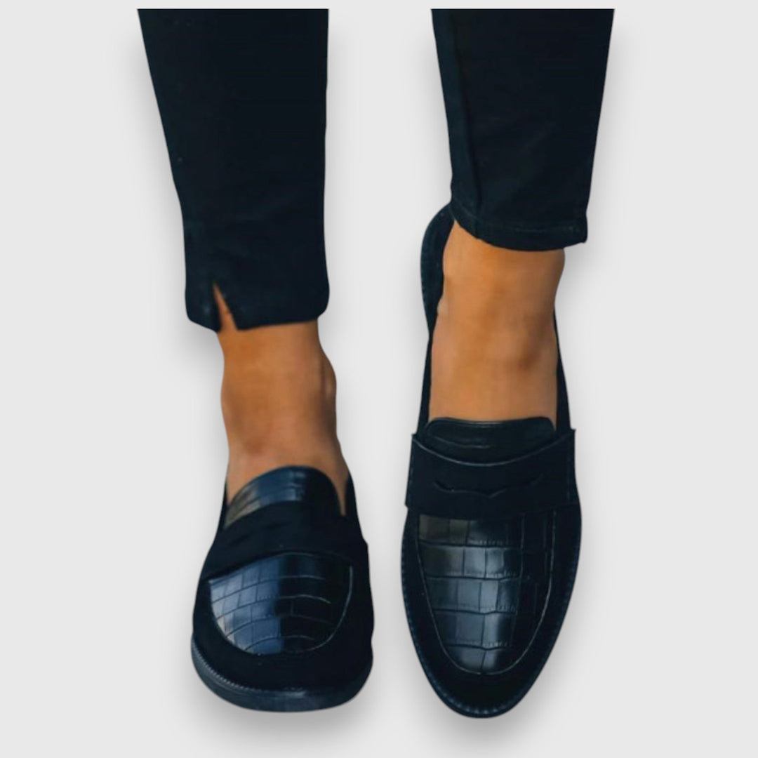 Charlotte | Elegant And Comfortable  Women's Slip-On Loafers