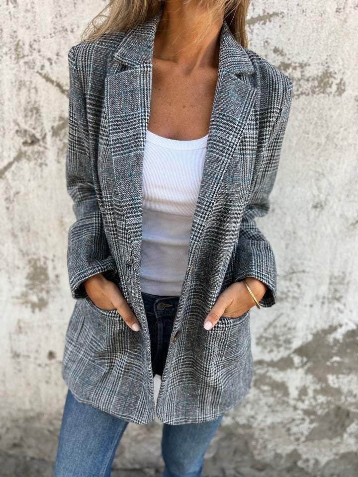 Beatrice | Classic And Comfortable Checked Blazer