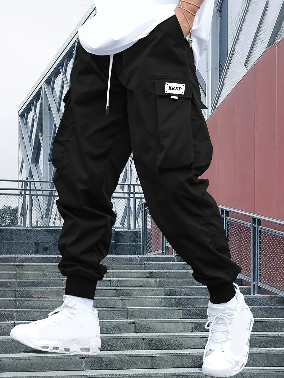 Liam | Robuste und moderne Cargo-Jogginghose