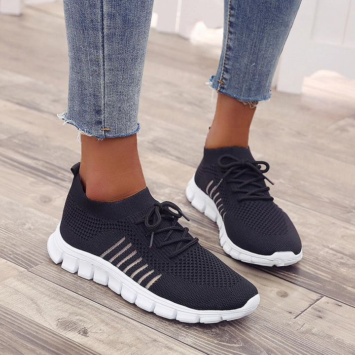 Olivia | Supportive And Breathable Orthopedic Flyknit Sneakers
