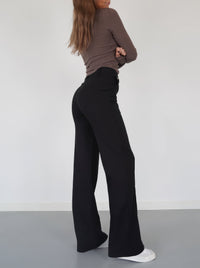 Mia | Bequeme und vielseitige Hose mit weitem Bein