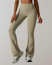 Olivia | Sportliche und elegante Yogahose mit hohem Bund und weitem Bein