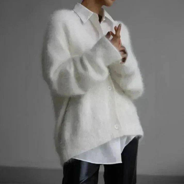 Emily | Cardigan en maille doux et élégant à col en V