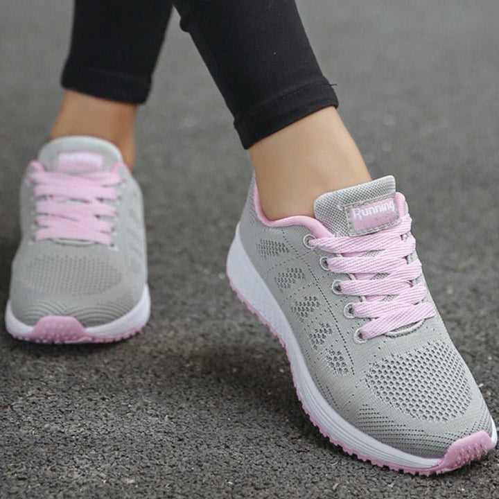 Sarah | Stilvolle und atmungsaktive orthopädische Schnürsneaker