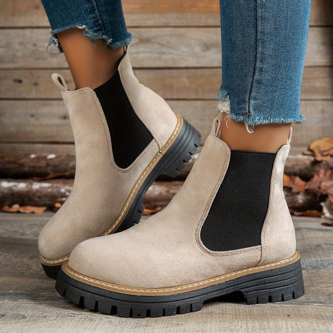 Olivia | Classic Chelsea Platform Ankle Boots