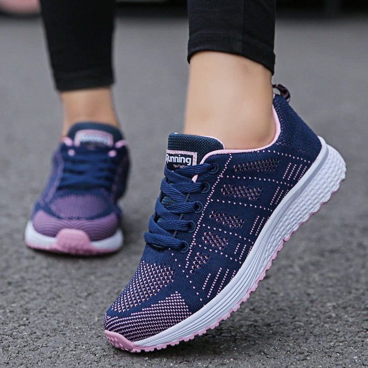 Sarah | Stilvolle und atmungsaktive orthopädische Schnürsneaker