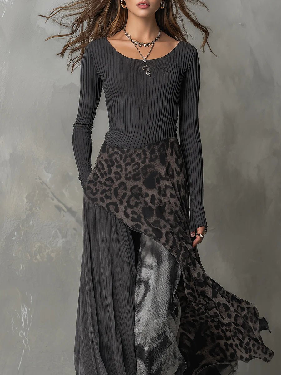 Juliane | Rib-Knit Leopard Print Long-Sleeved Maxi Dress
