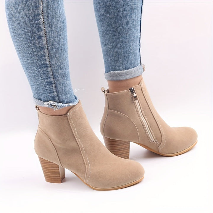 Caroline | Timeless Stacked Block-Heel Ankle Boots