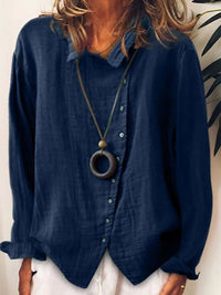 Chemise boutonnée en coton léger et stylée