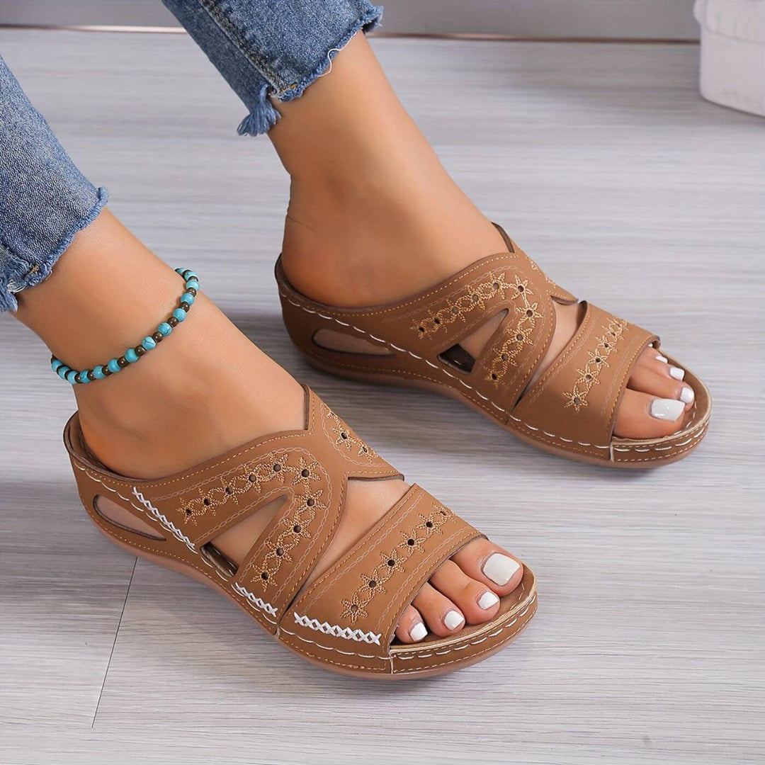 Aurora | Casual and Comfortable Cushioned Orthopedic Sandals 3