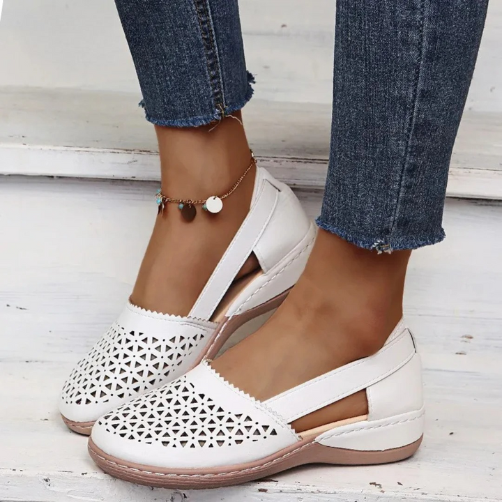 Avery | Supportive & Chic Orthopedic Shoes 1
