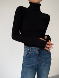 Veronica | Sophisticated Ribbed Turtleneck Sweater