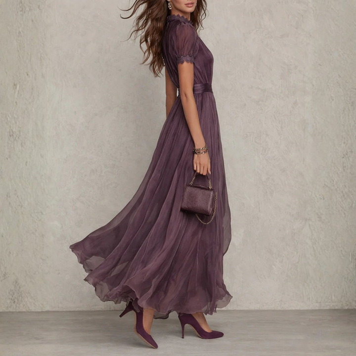 Bella | Elegant and lightweight flowing maxi dress 2