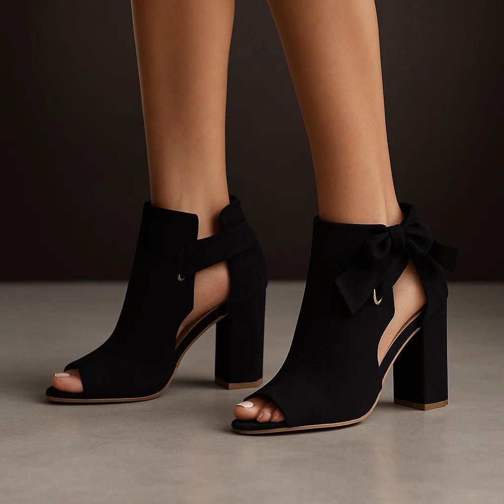 Chloe | Elegant and comfortable peep toe pumps 5
