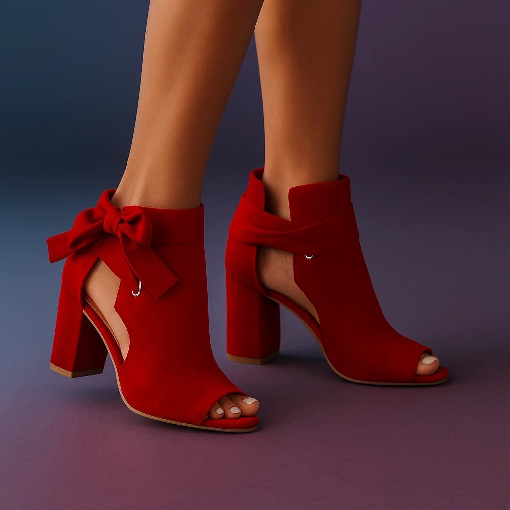 Chloe | Elegant and comfortable peep toe pumps 6