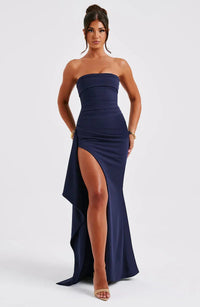 Robe maxi fluide torsadée sculptée Premium