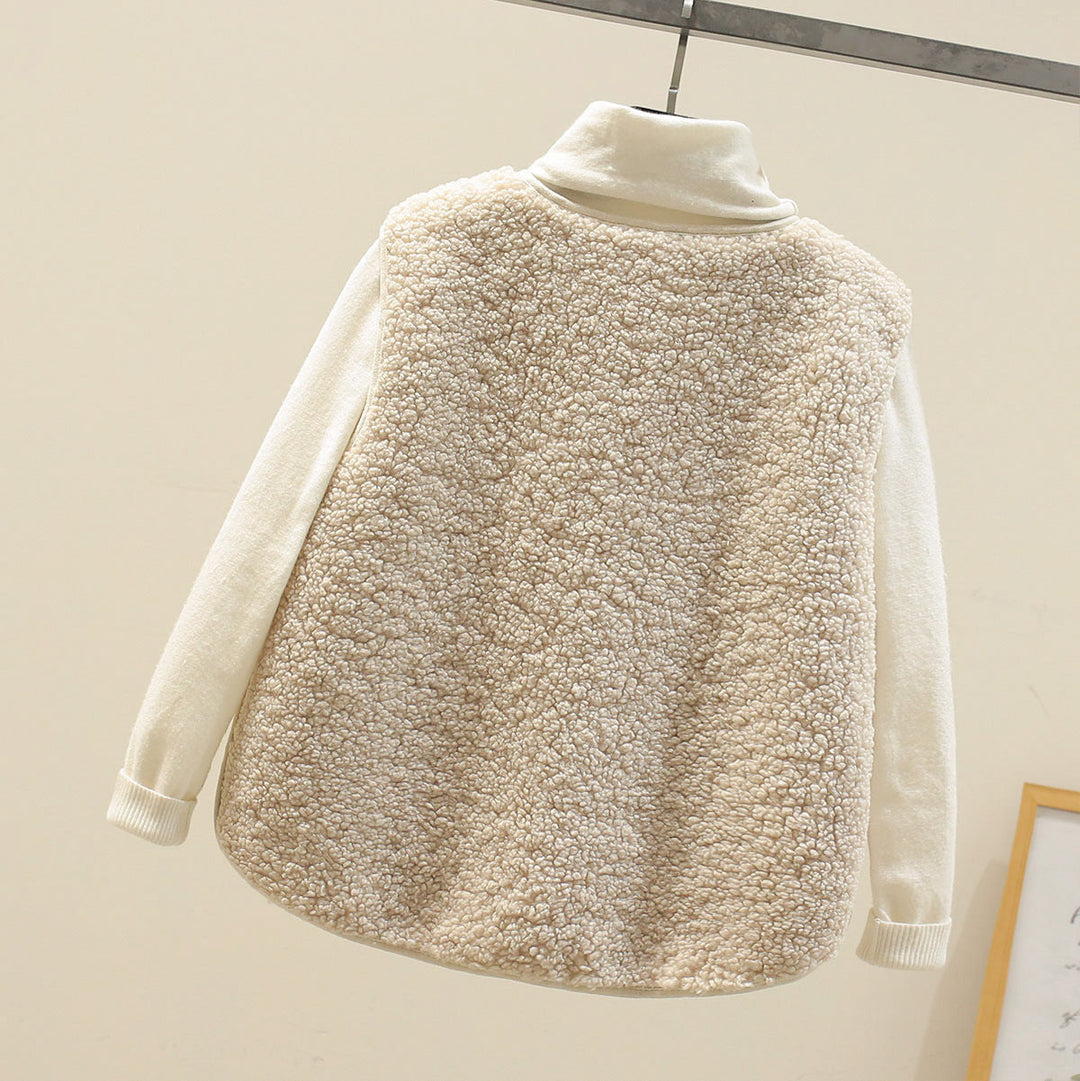 Drune | Classic Lambswool Vest 1