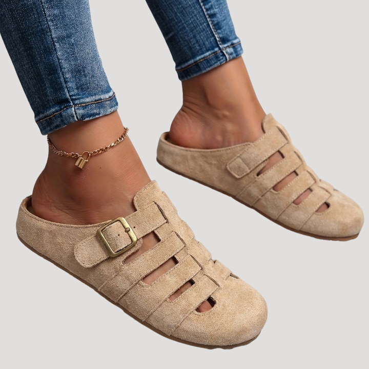 Elira | Comfortable Closed Toe Clogs for Women 1