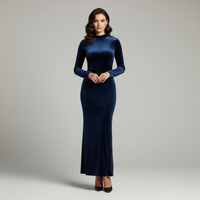 Robe maxi élégante et fluide à manches longues