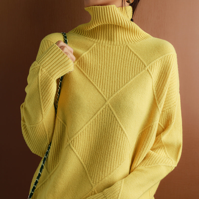 Isabella | Luxurious Cashmere Turtleneck Sweater 8