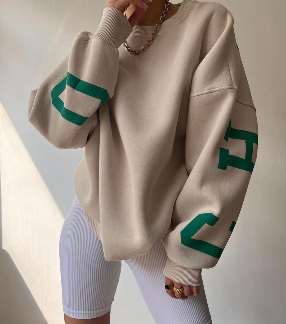 Isla | Women's Oversized Fleece-Lined Varsity Sleeve Crewneck Jumper 3