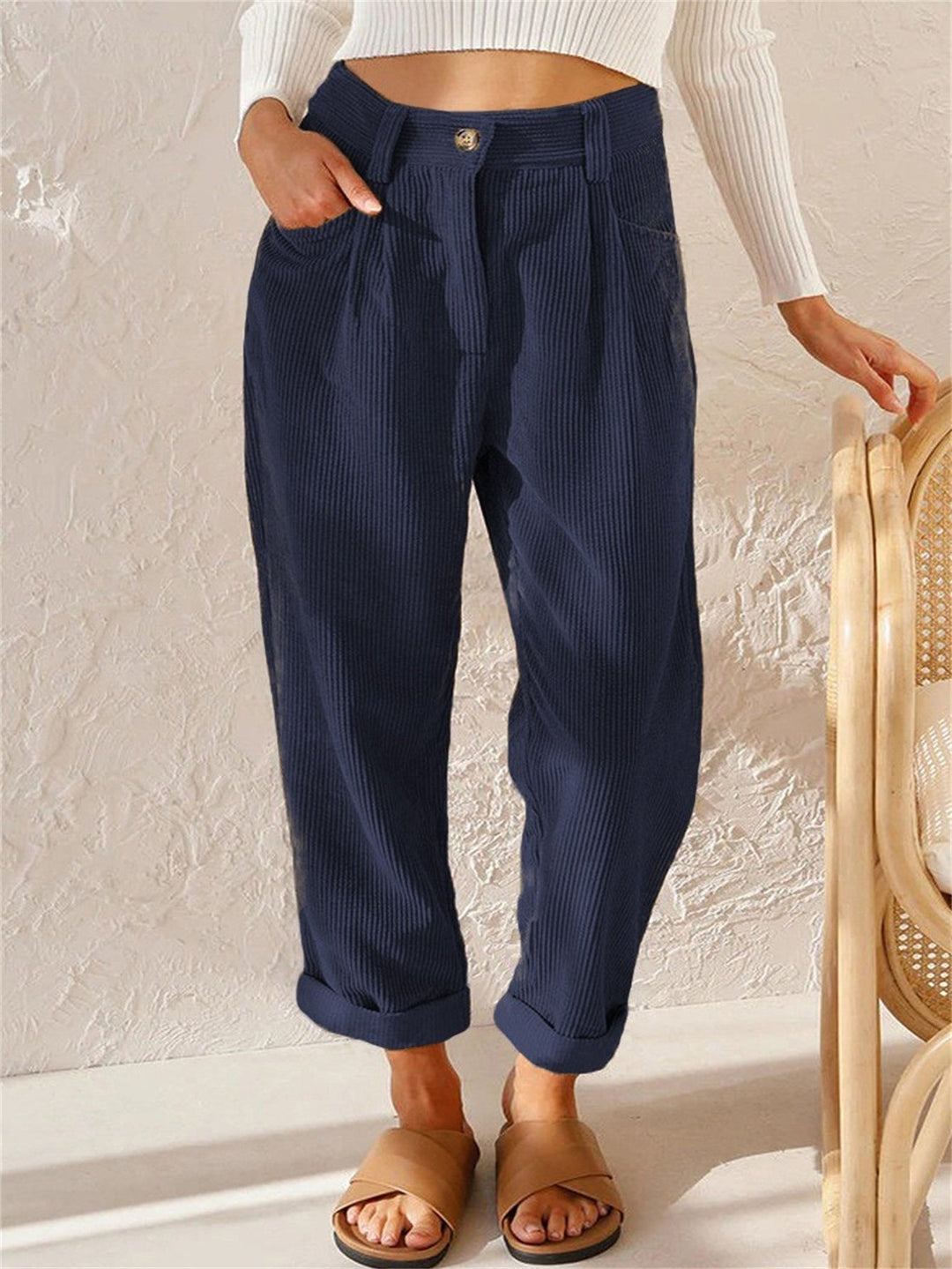 Jane | Corduroy Straight-Leg Trousers 12
