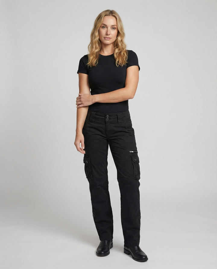 Leah | Lightweight and durable utility cargo pants 1