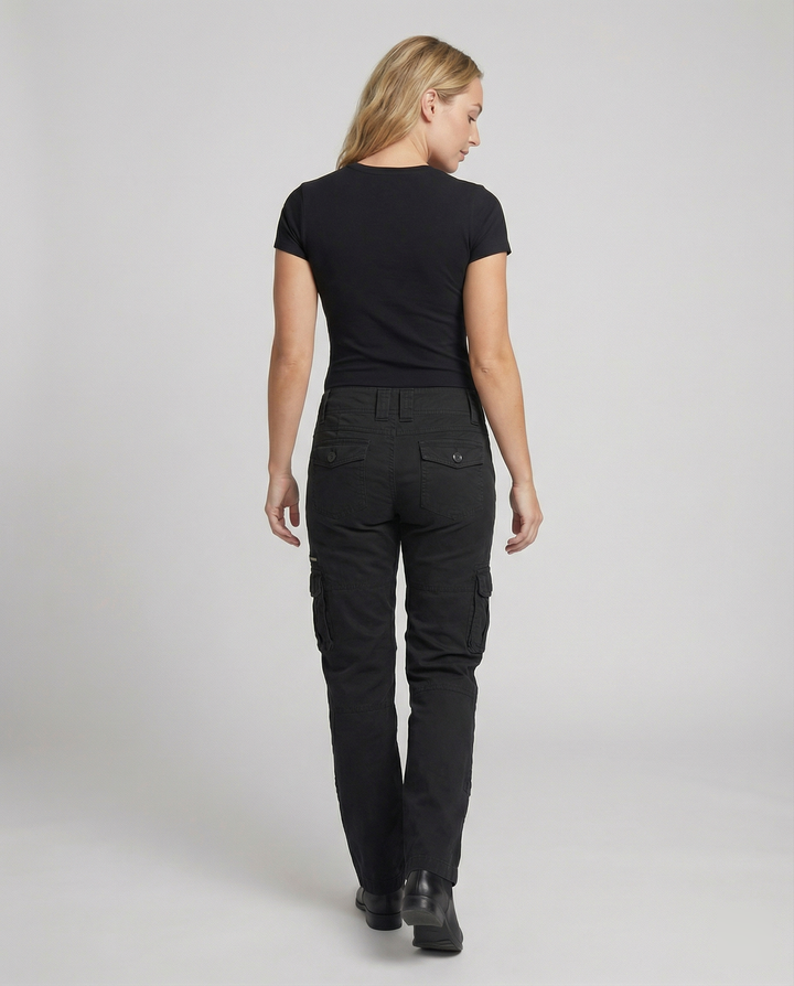 Leah | Lightweight and durable utility cargo pants 3