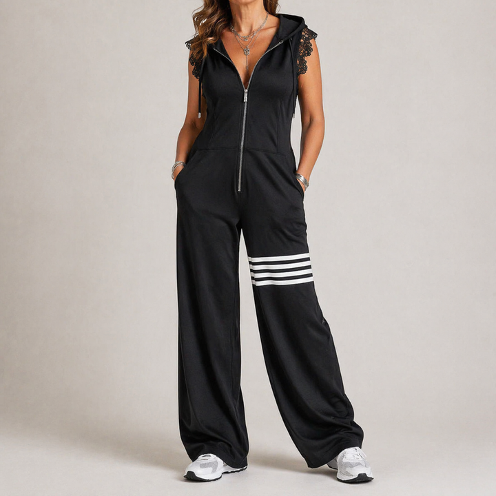 Lisa | Breathable and functional sleeveless tracksuit 0
