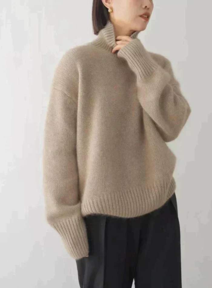 Luné | Soft Turtleneck Sweater 5
