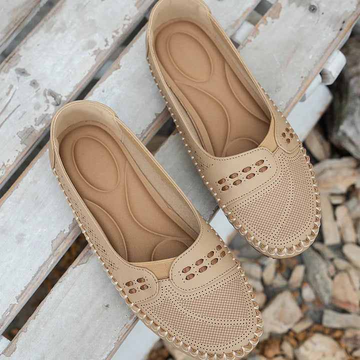 Madison | Comfortable and Modern Orthopedic Walking Shoes 6