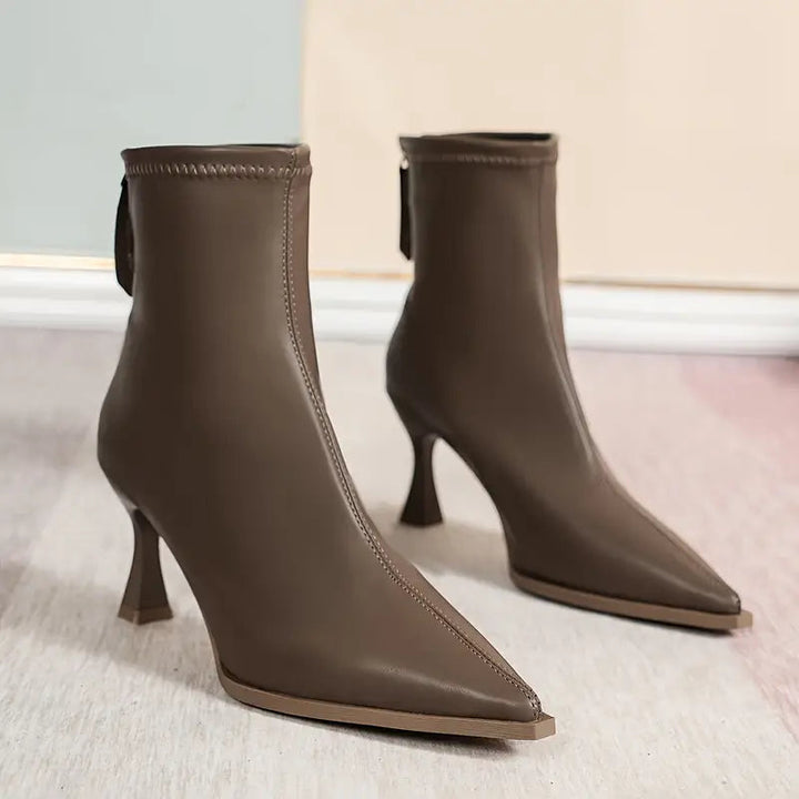 Maja | Luxe Kitten Boots 6