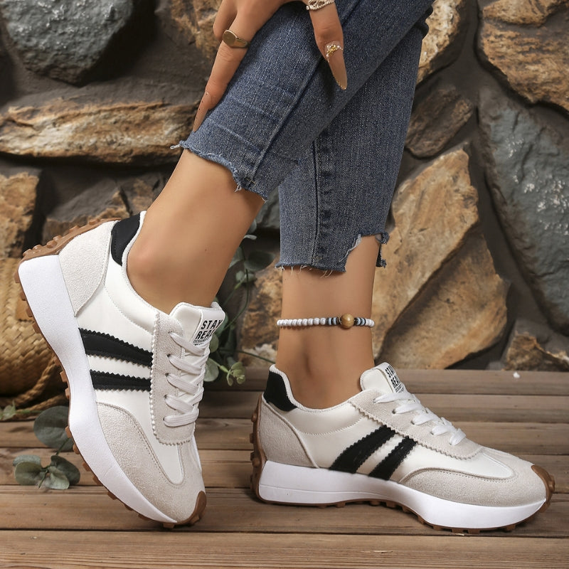 Megan | Retro Platform Suede-Look Sneakers 4