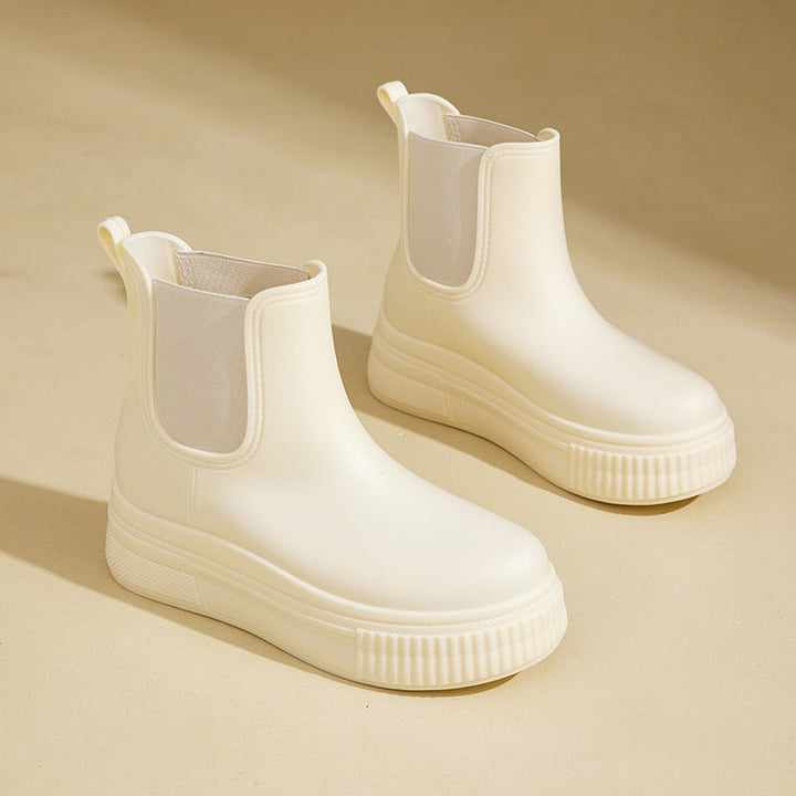 Mia | Classic And Waterproof rain boots 1