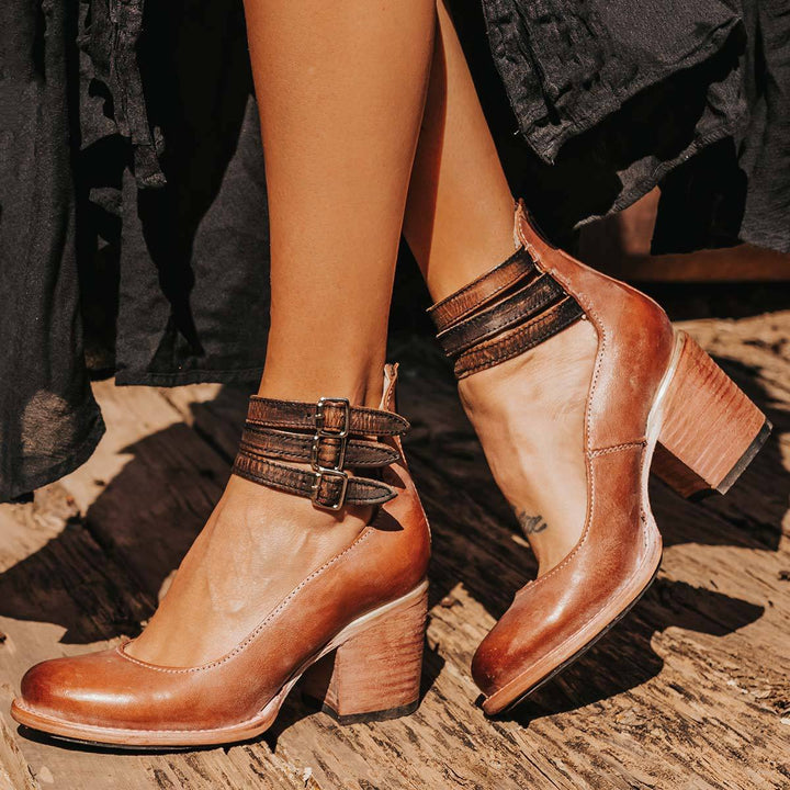 Mia | Comfortable Shoe 13
