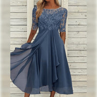 Robe de luxe en soie drapée éthérée premium