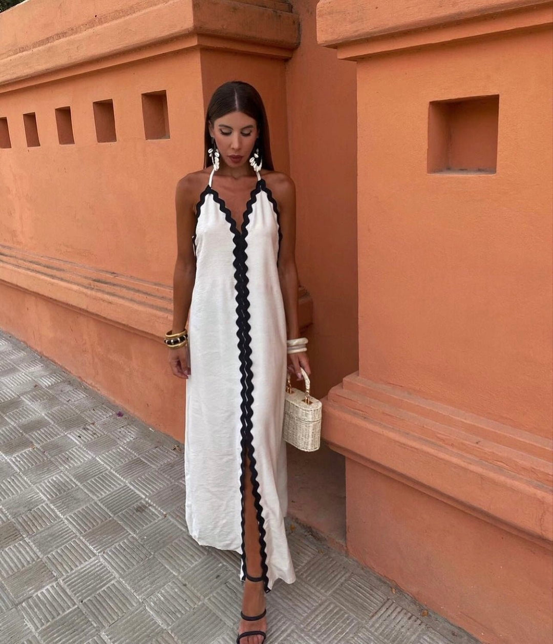 Olivia | Sophisticated & Comfortable Wedding Guest Dress 1