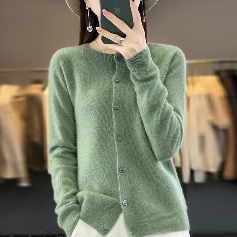 Sara | Timeless & Sophisticated Women's Buttoned Cardigan 6