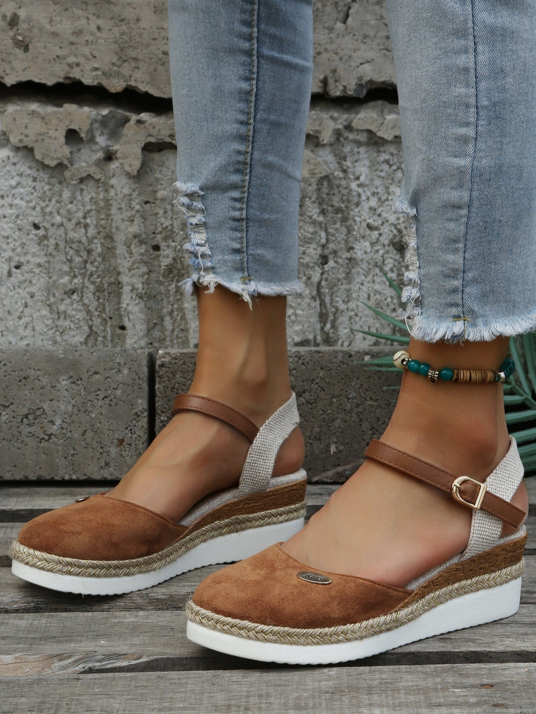 Serenella | Sophistication and Casual Woven Orthopedic Sandals 0