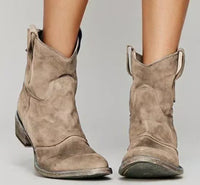 Bottes cheville sophistiquées d'inspiration occidentale