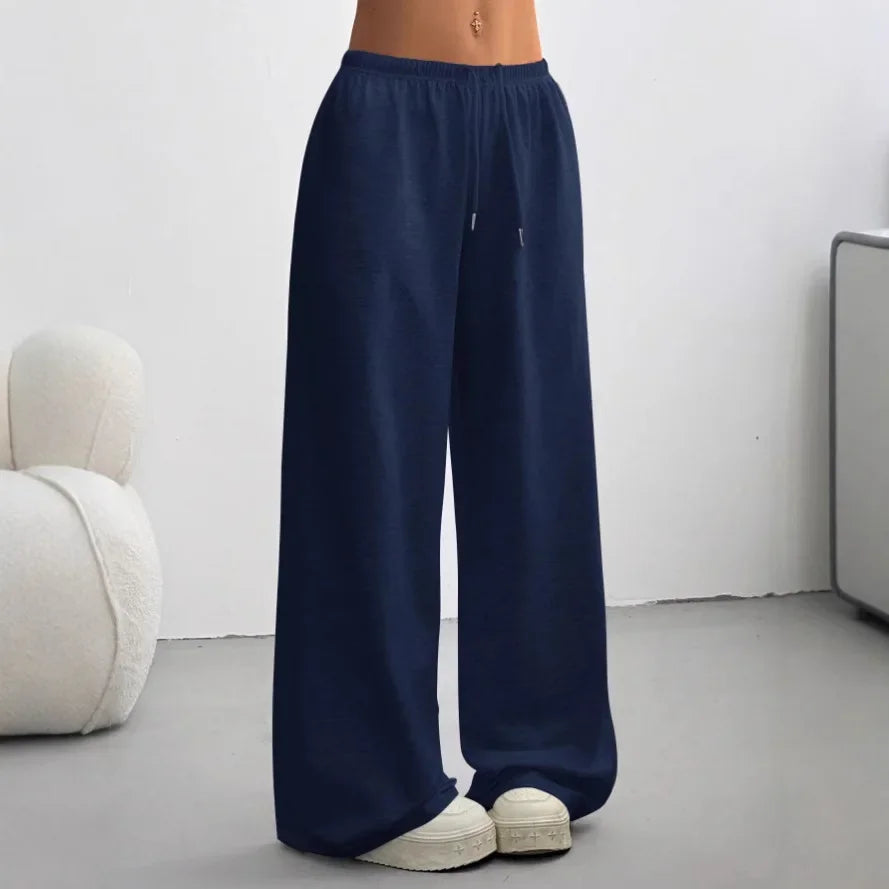 Sofia | Comfortable and modern wide leg jogging pants 3