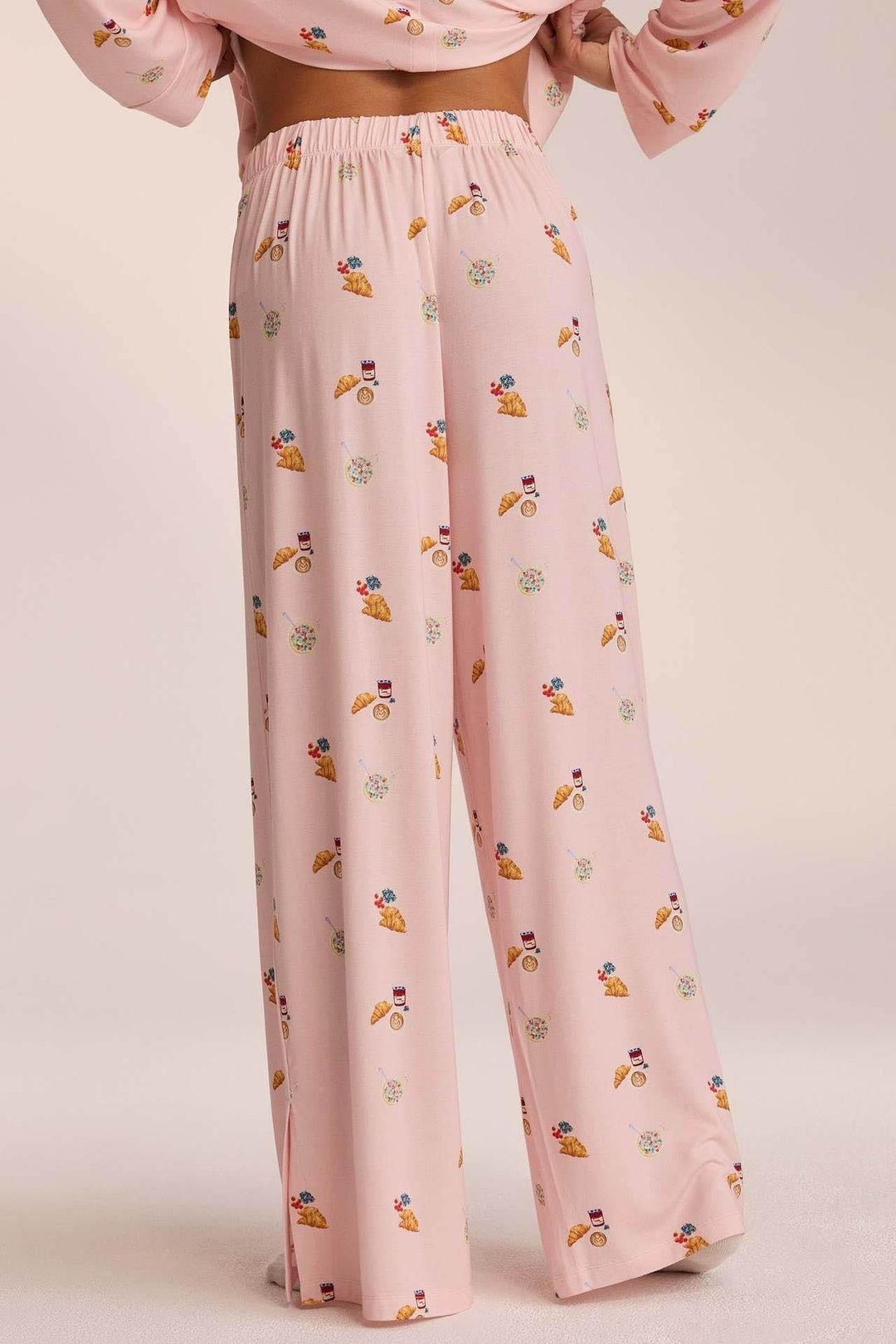 Sophia | Lightweight And Relaxed Pajama Set 5