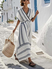 Elegant & Classic Flowing Maxi Summer Dress